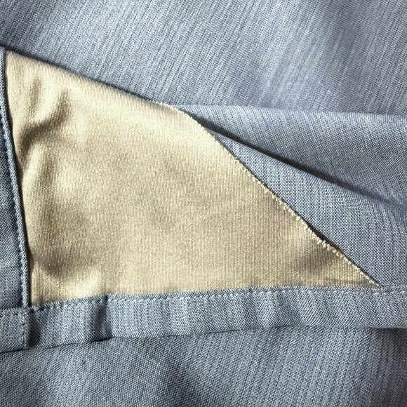 Hi-Tec Shirt Men's 2XL Blue Short Sleeve Button Front Mesh Lined Chest Pockets - Picture 7 of 11